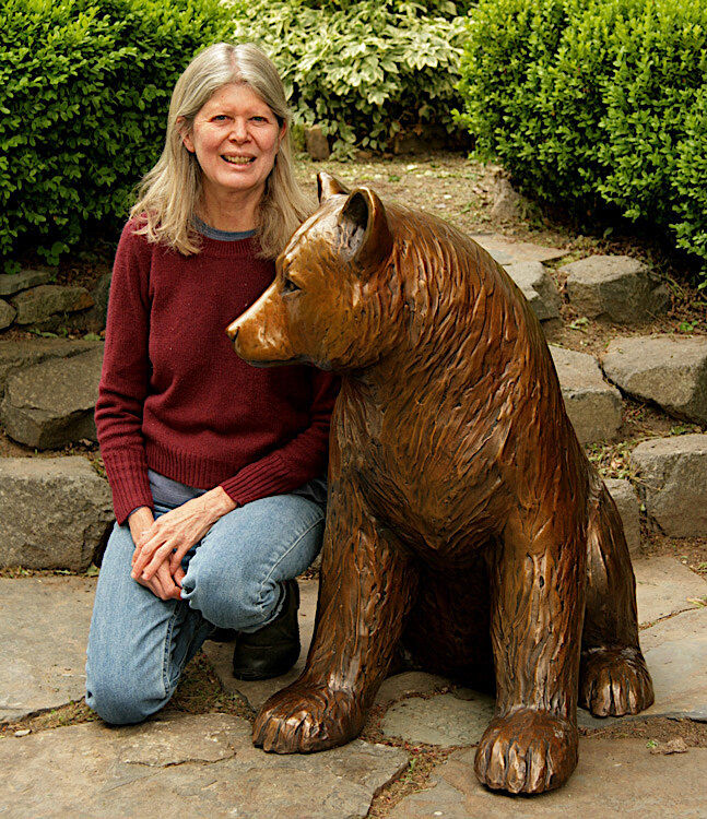 Black Bear - bronze by Georgia Gerber — Rob Schouten Gallery